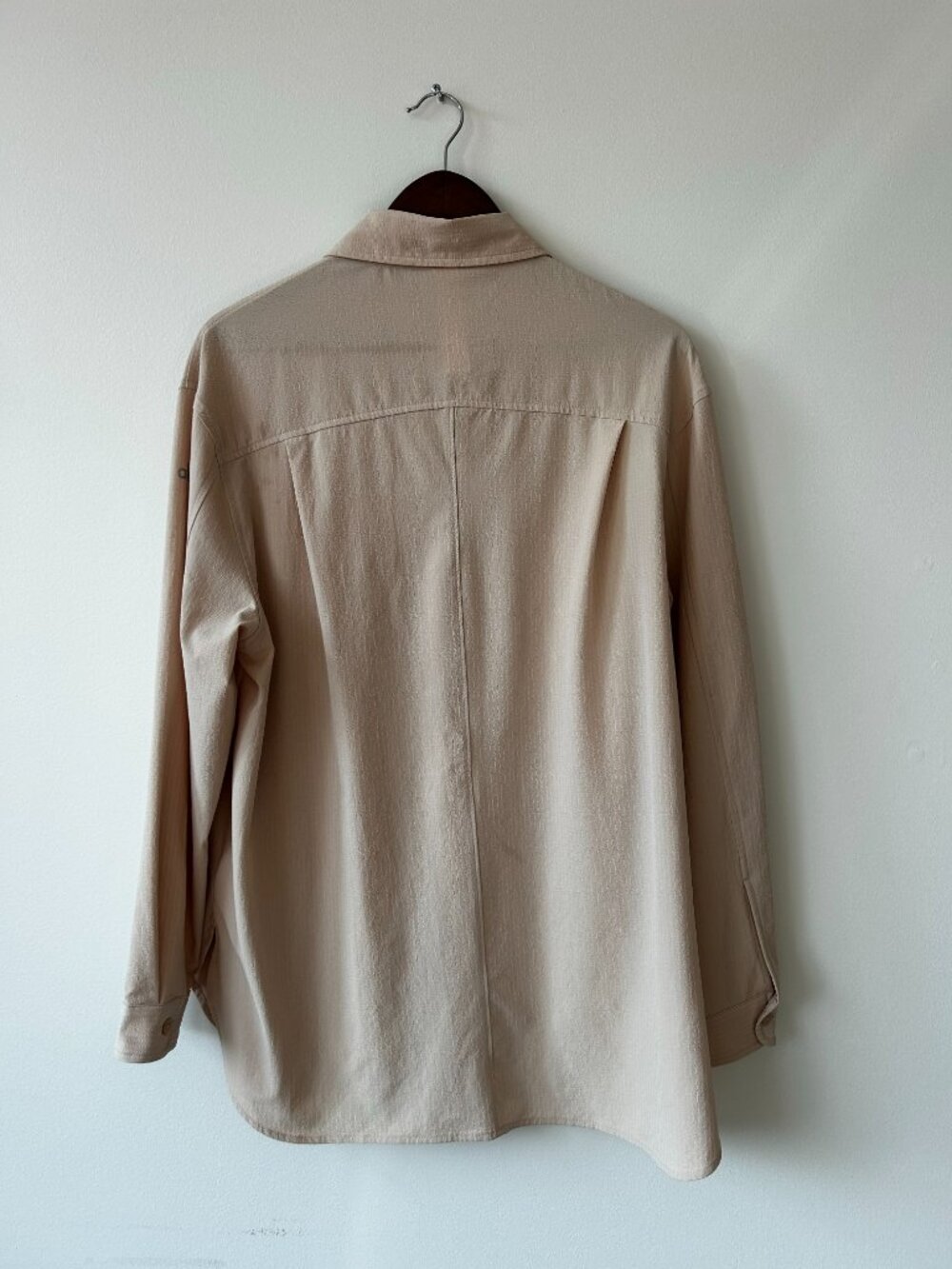 Alo Yoga Dreamscape Button Down Long Sleeve Top - Macadamia - Small - Picture 3 of 5